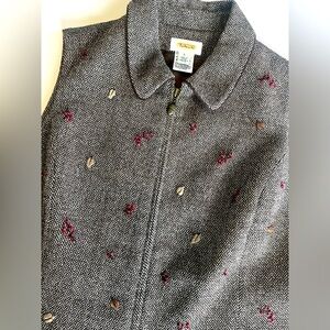 Talbots Women's Large Vest Wool Blend Embroidered Full Zipper‎ Herringbone Fall
